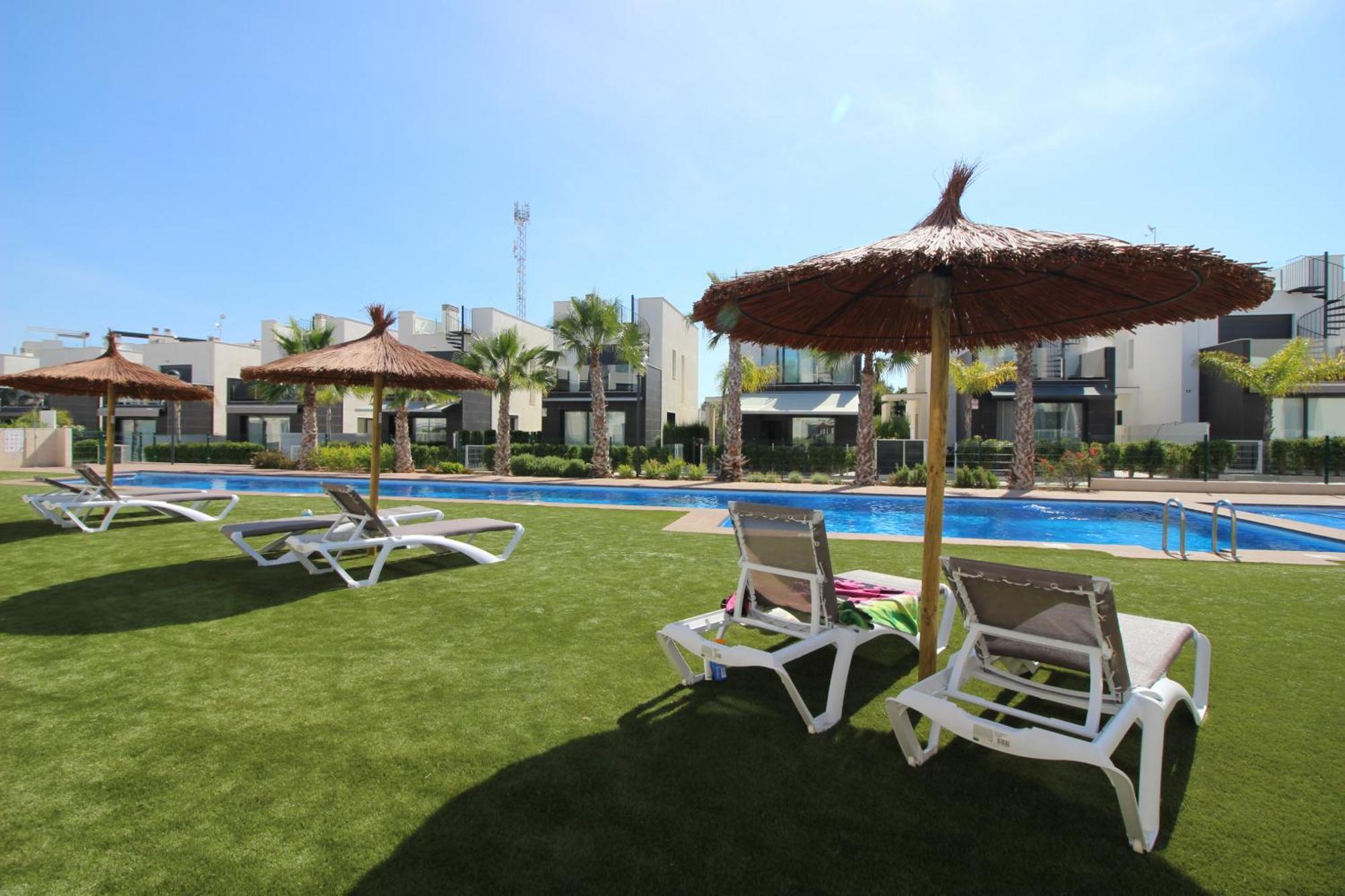 Villa Tindra 托雷维耶哈 外观 照片